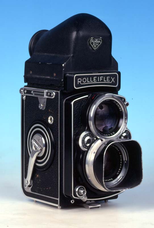 Rolleiflex 2.8D (3/4 face)