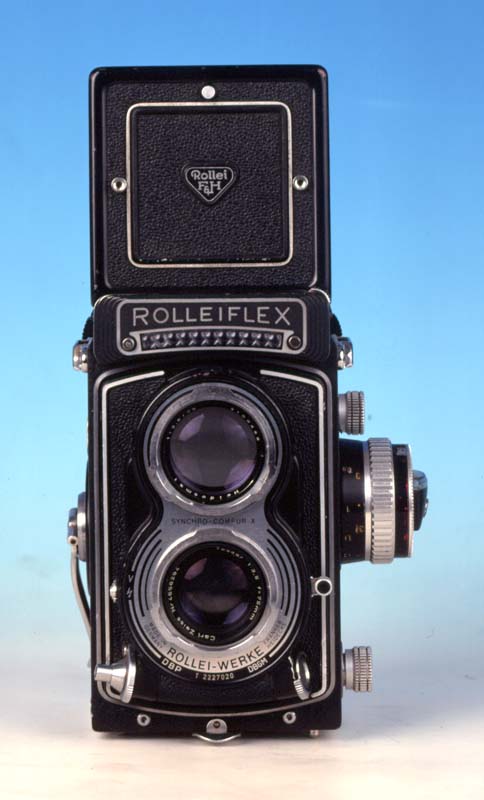 Rolleiflex T noir (face)