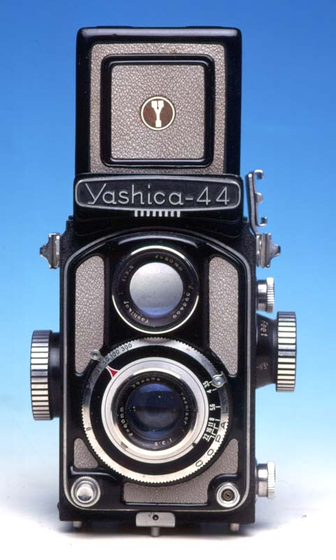 Yashica  44 (face)