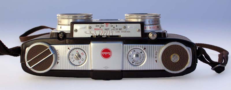 Kodak Stereo : l'appareil vue de dessus.